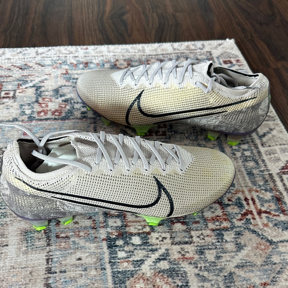 Nike Soccer Boots Vapor 13 Elite. Brand New - Never Worn